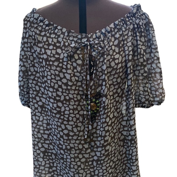 Moda International Womens Sheer Blue/Black Beaded Blouse Sz L V-Neck Puff Sleeve - Picture 2 of 9